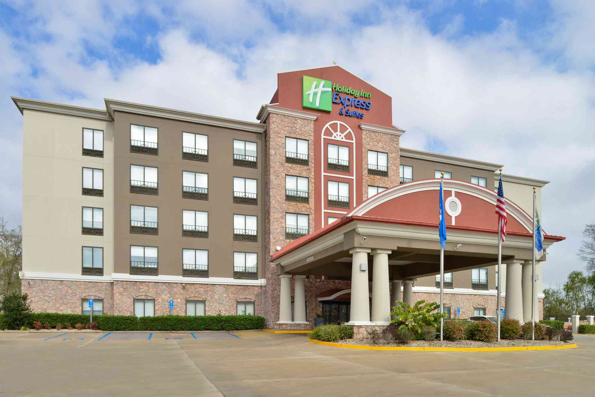 Holiday Inn Express Hotel & Suites La Place в Кеннер, LA