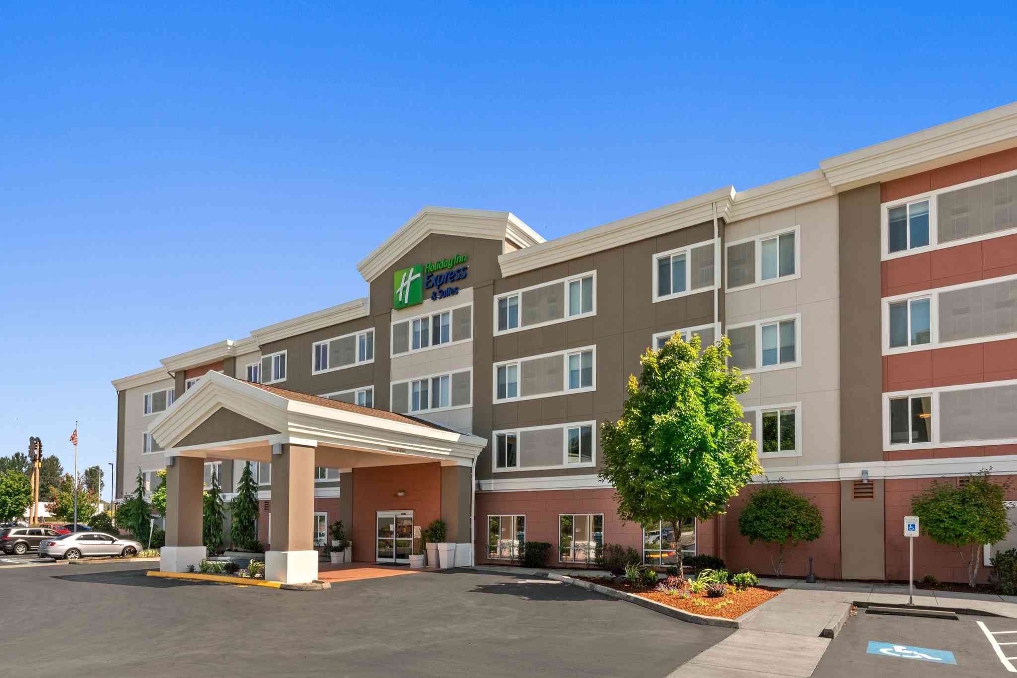 Holiday Inn Express & Suites Sumner - Puyallup Area in ซัมเนอร์, WA