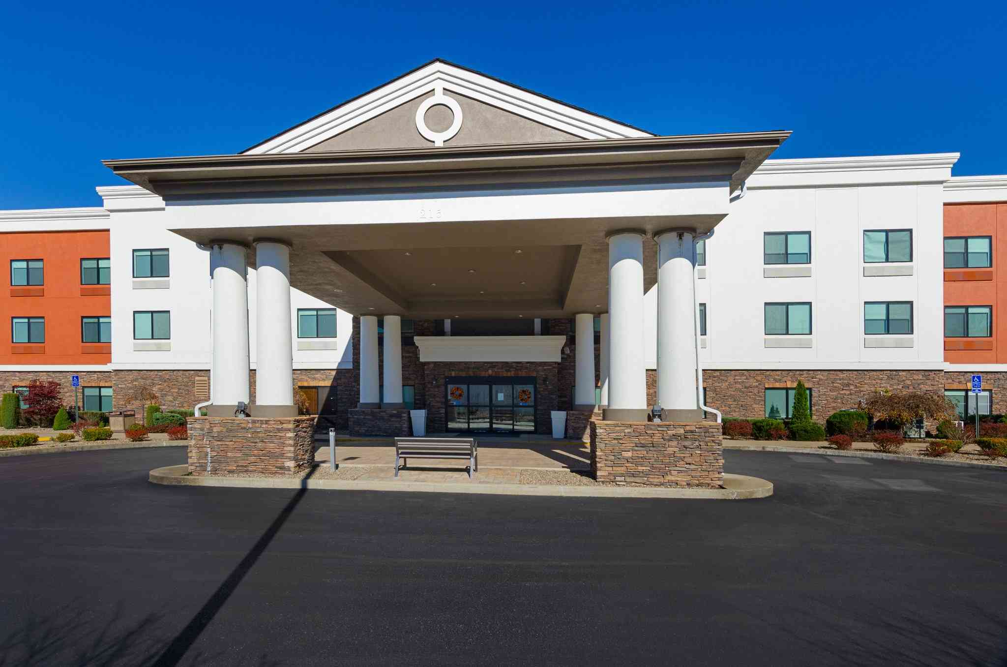 Holiday Inn Express Hotel & Suites Weston à Weston, WV