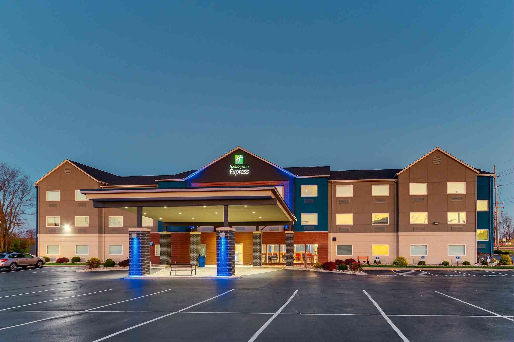 Holiday Inn Express Cincinnati North - Monroe в Монро, OH