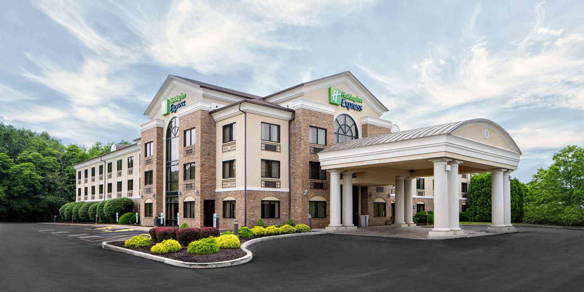 Holiday Inn Express Grove City (Outlet Center) in เมอร์เซอร์, PA