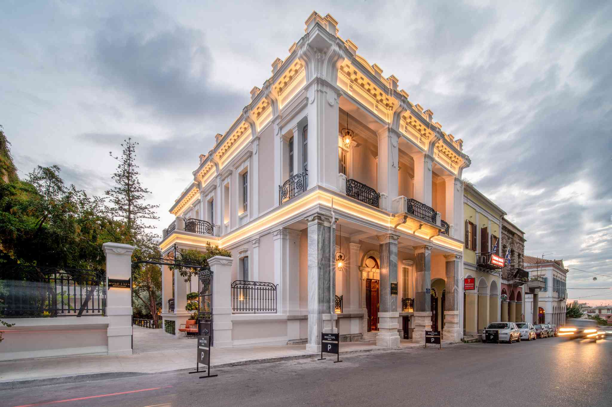 Patras, GR 的 The Bold Type Hotel