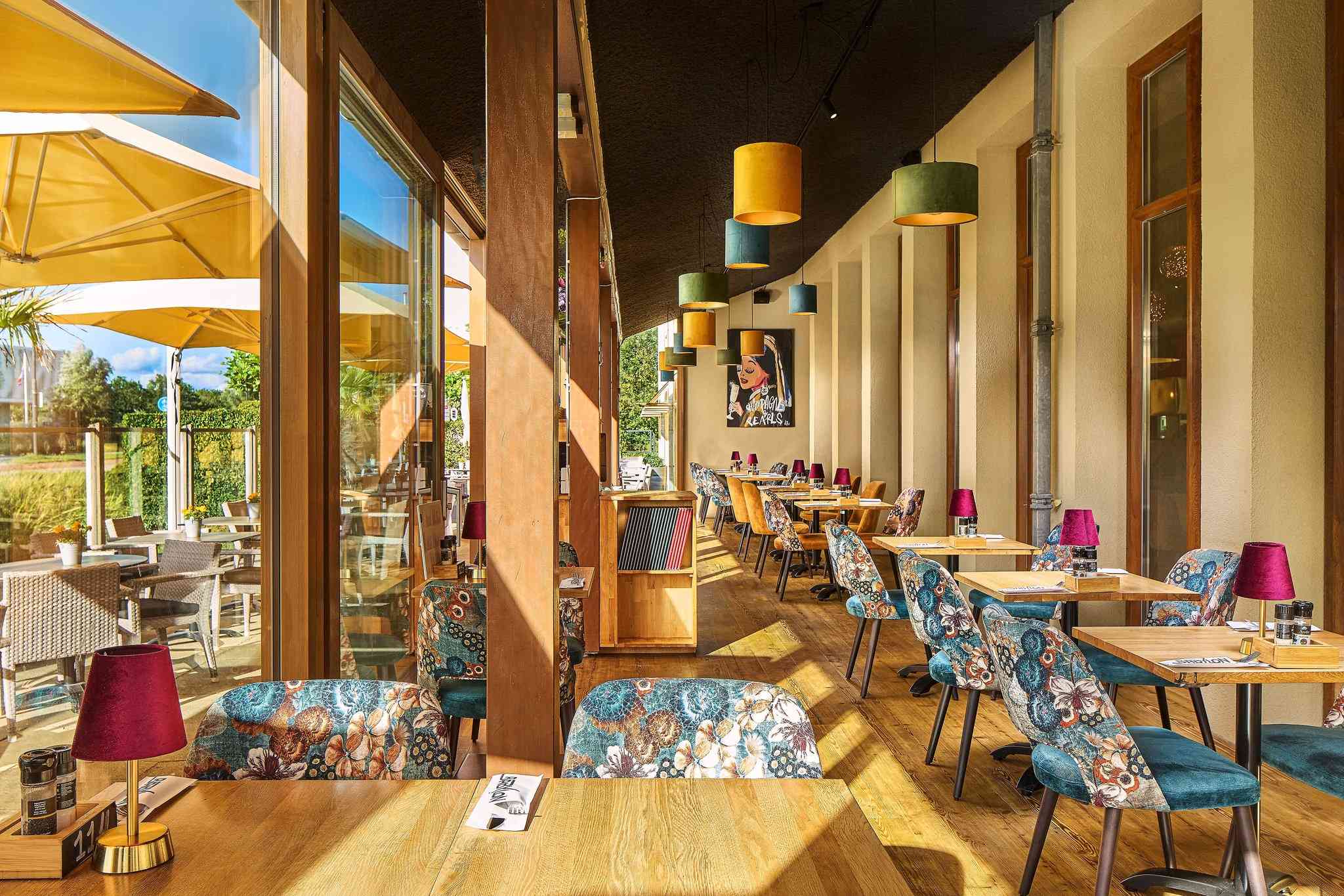 Babylon Hotel Alkmaar-Heerhugowaard in Langedijk, NL