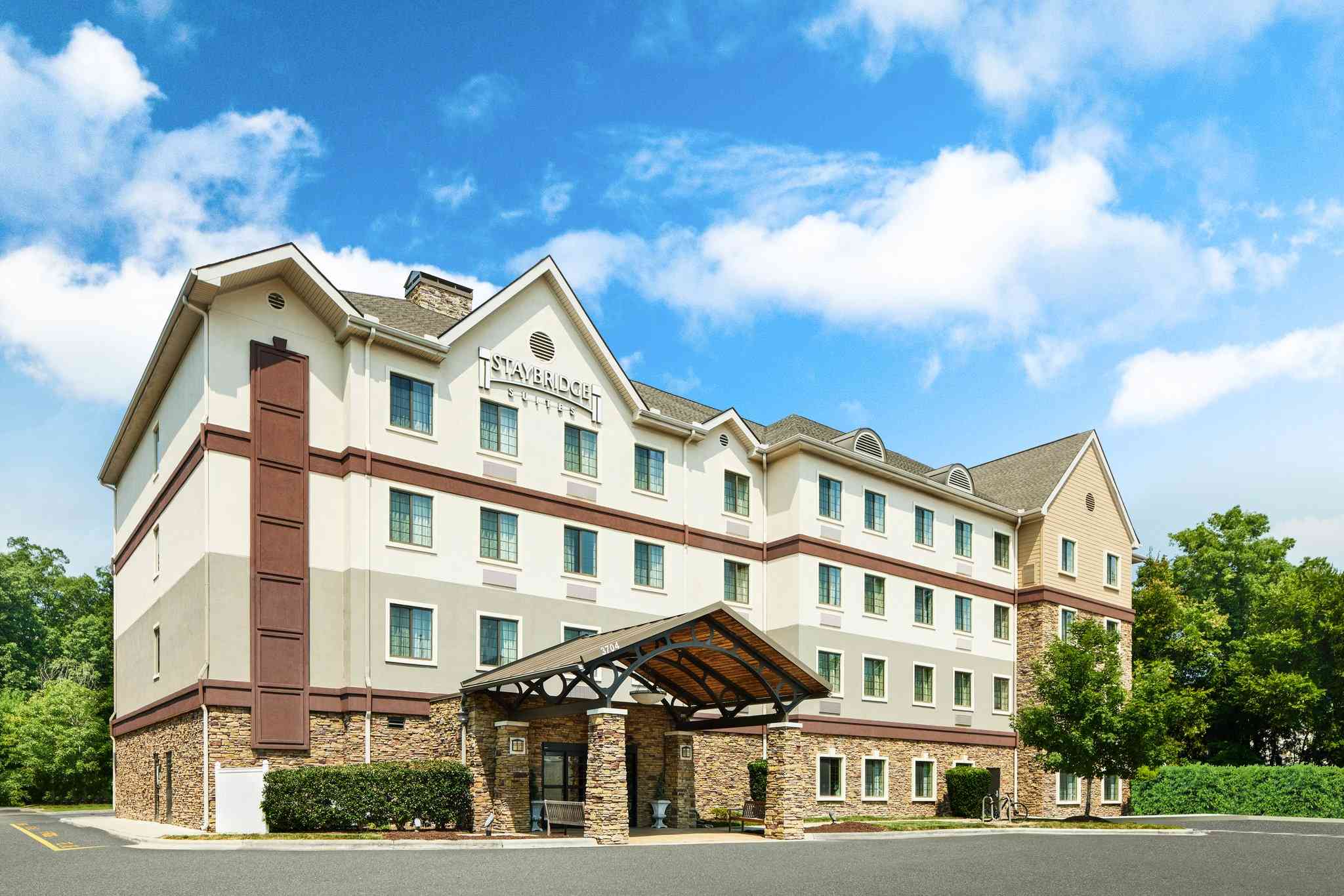 Staybridge Suites Durham-Chapel Hill-Rtp в Дарем, NC
