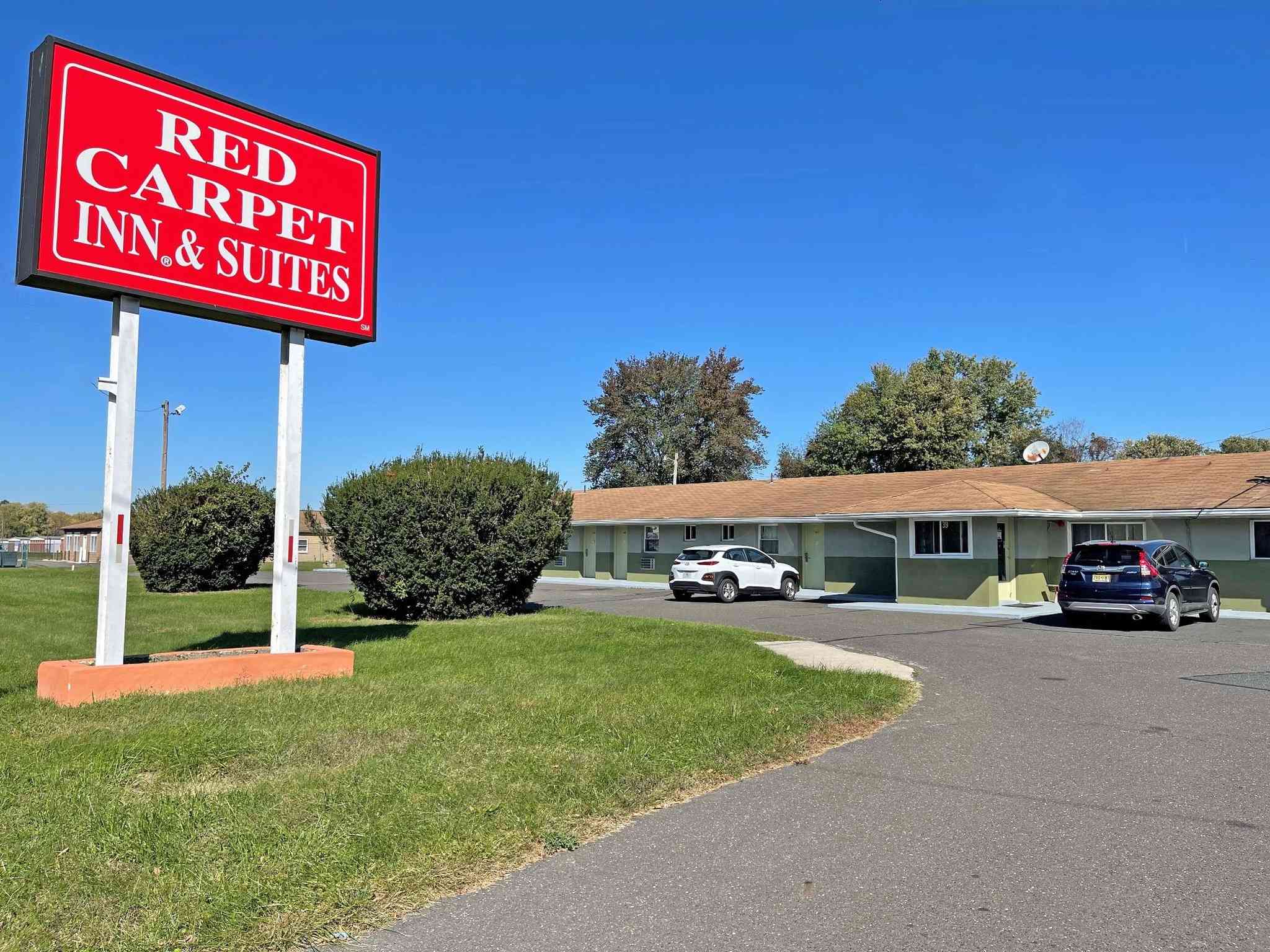 Wrightstown, NJ 的 Red Carpet Inn & Suites - Wrightstown