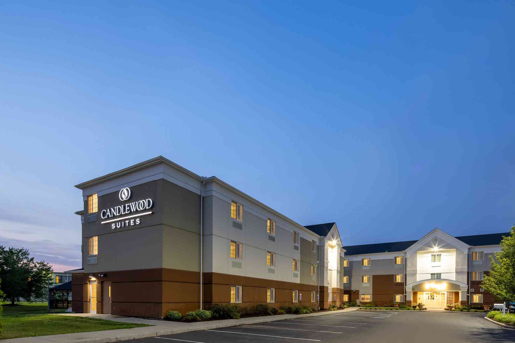 Candlewood Suites Windsor Locks à Écluses de Windsor, CT