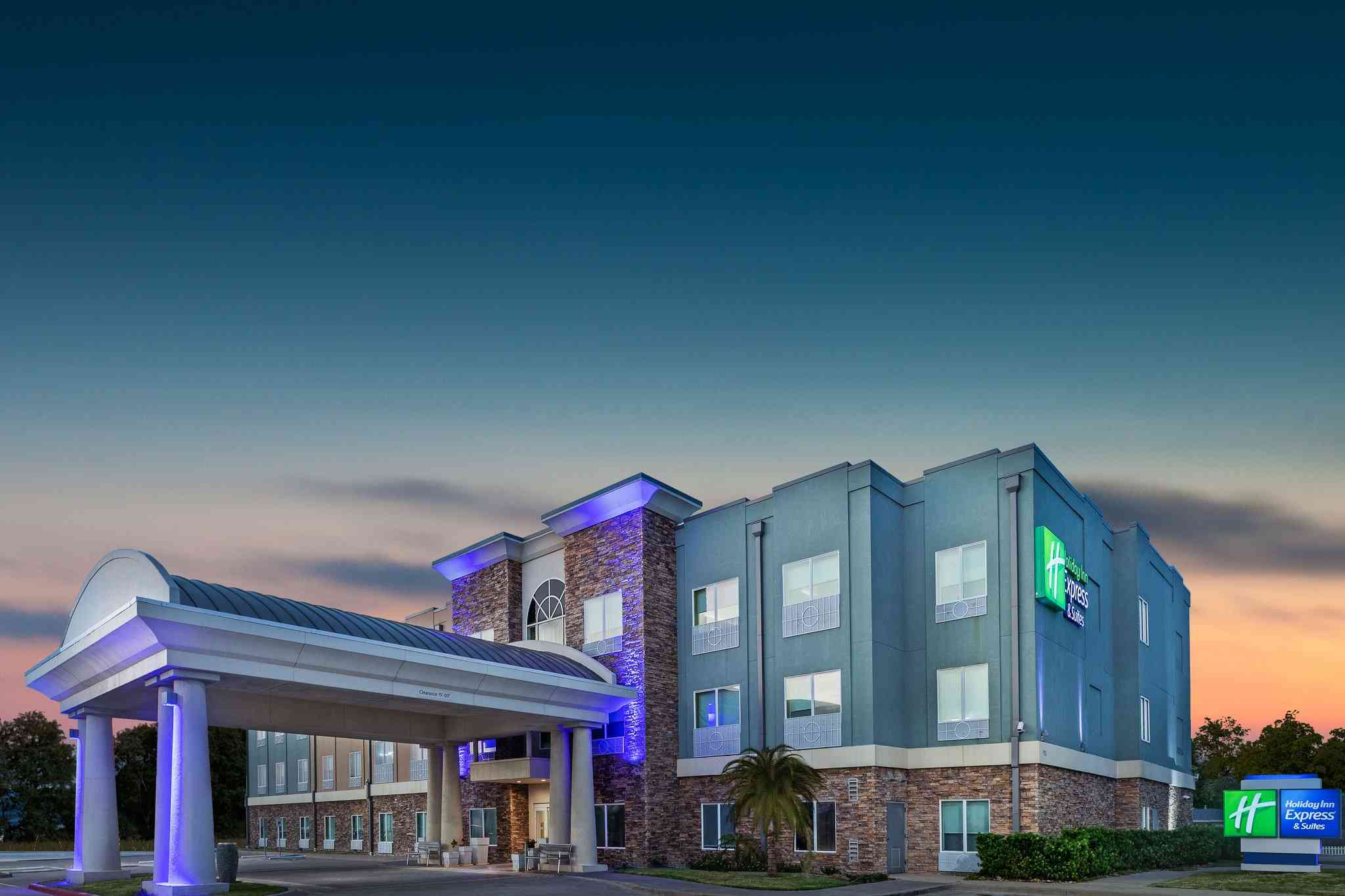락포트, TX의 Holiday Inn Express Hotel & Suites Rockport - Bay View