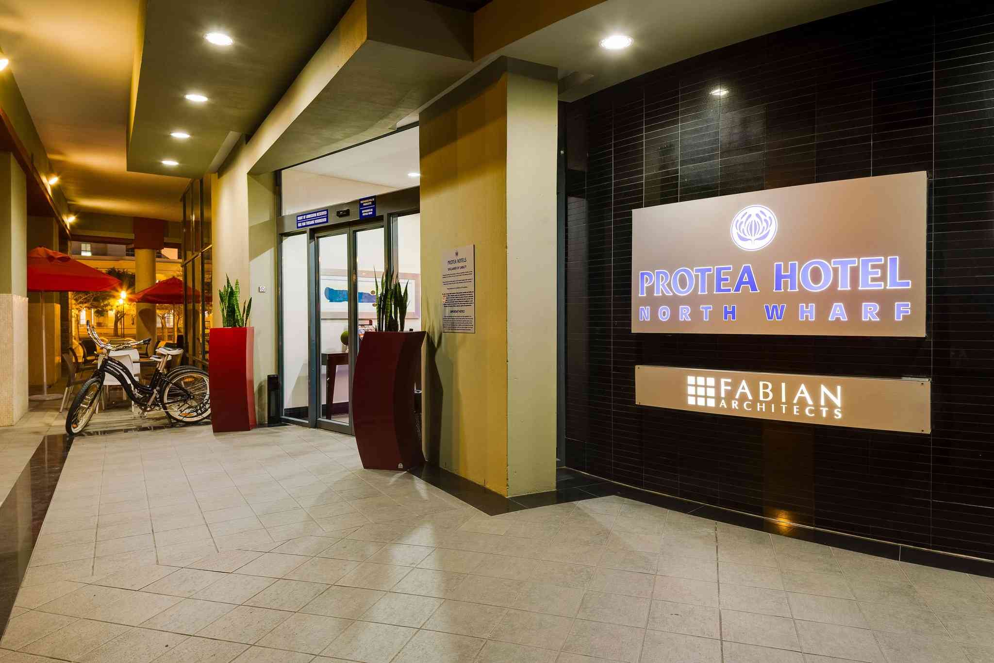 Protea Hotel Cape Town North Wharf в Cape Town, ZA