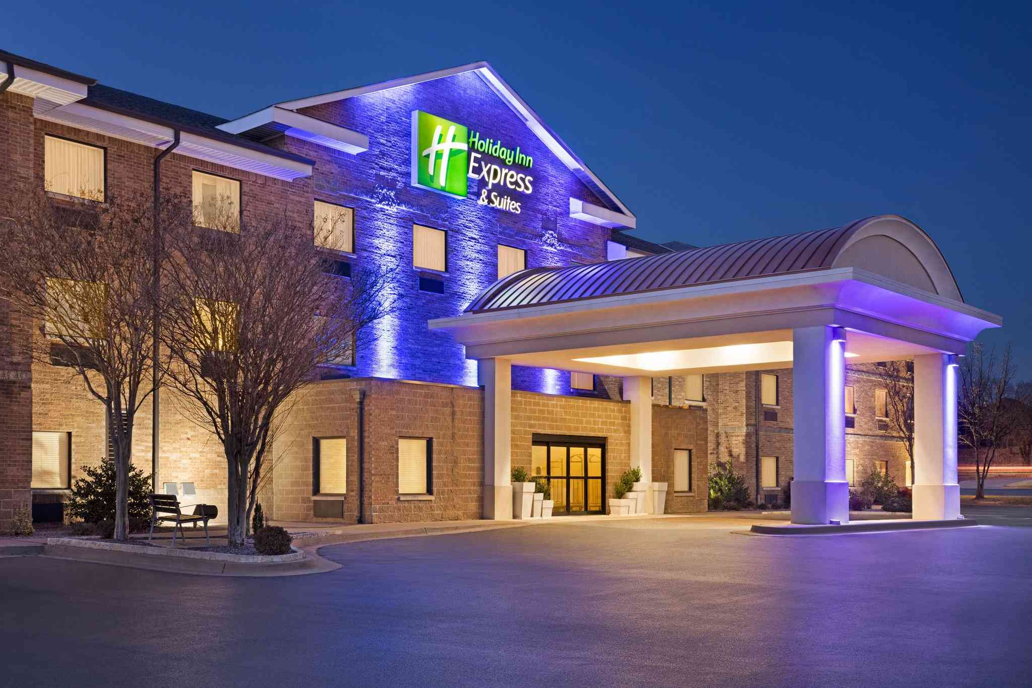 Holiday Inn Express Hotel & Suites Edmond, Edmond, OK