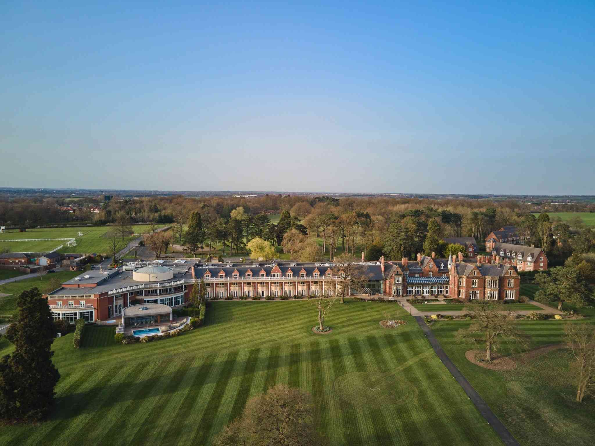 Rockliffe Hall в Darlington, GB1