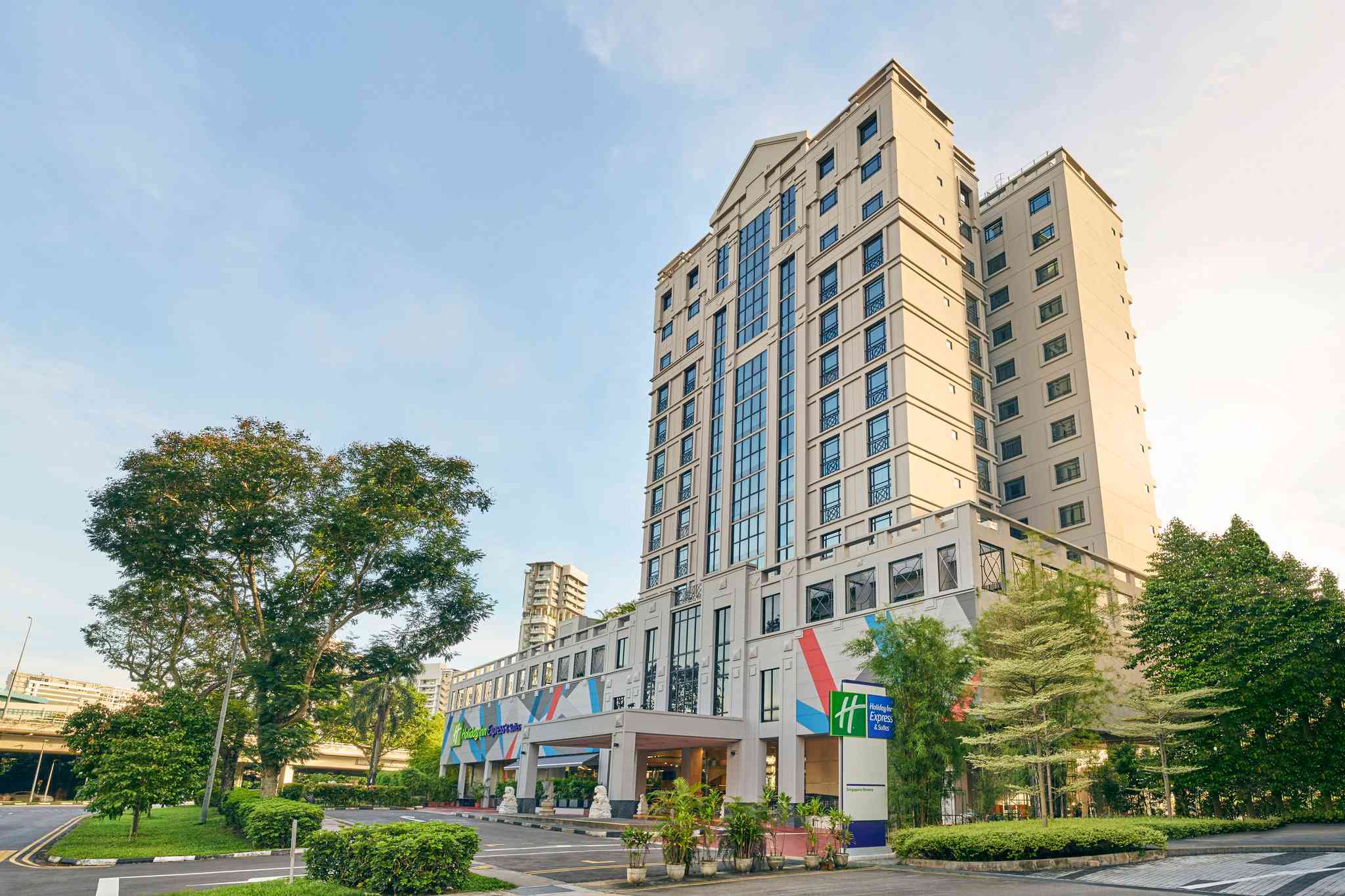 シンガポール, SGにおけるHoliday Inn Express & Suites Singapore Novena 