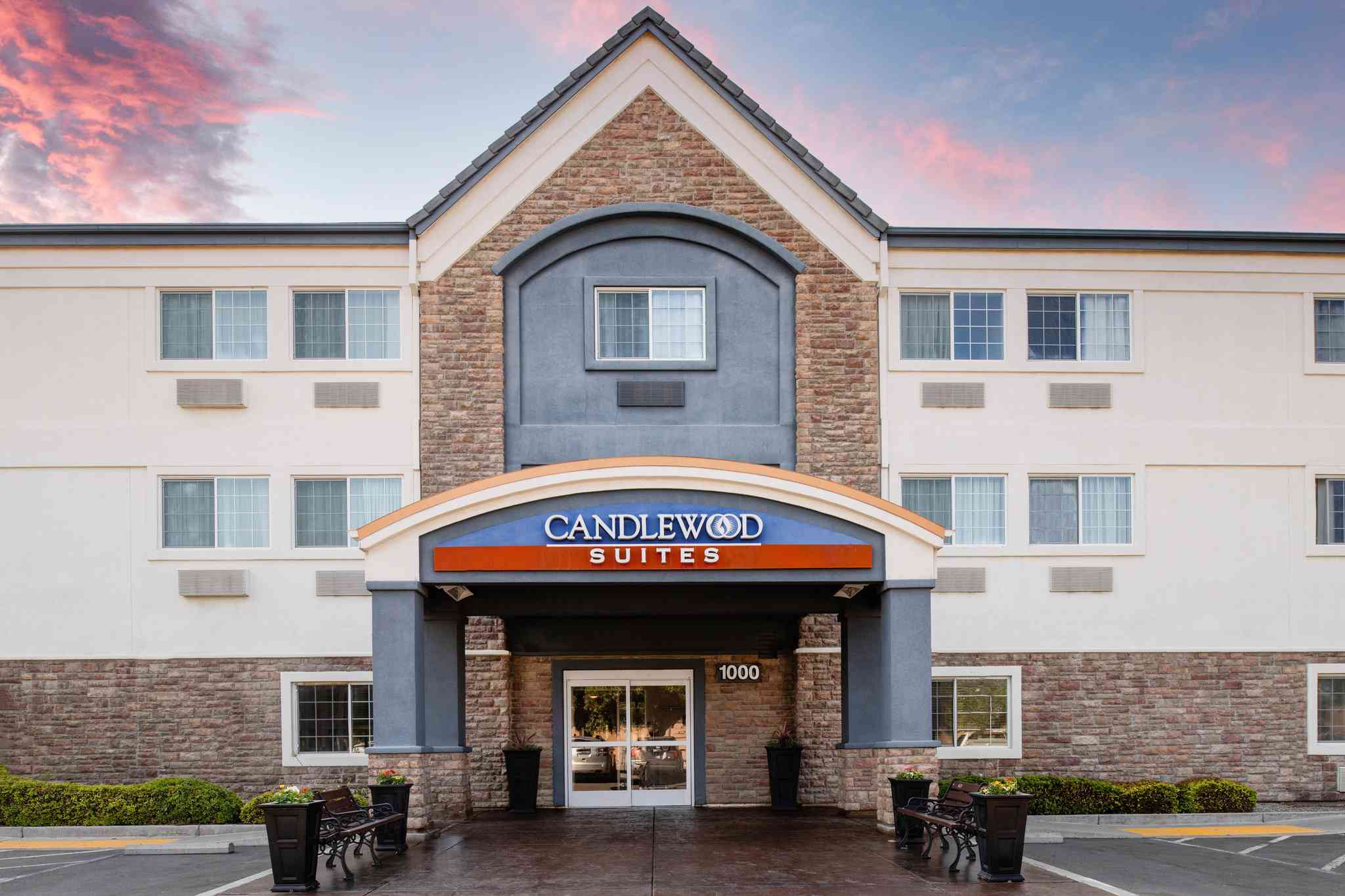 ターロック, CAにおけるCandlewood Suites Turlock 
