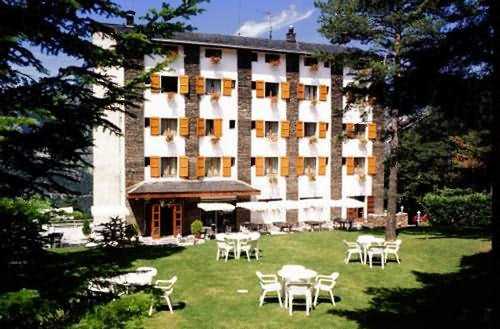 Hotel Coma Bella в Sant Julia de Loria, AD