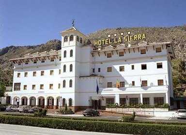 安特克拉, ES 的 Hotel La Sierra