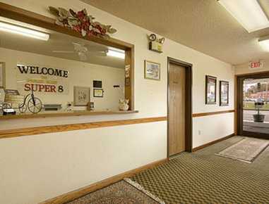 Super 8 by Wyndham Poplar Bluff Missouri à Poplar Bluff, MO