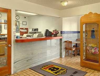 Super 8 by Wyndham Gallup in Gallup, NM