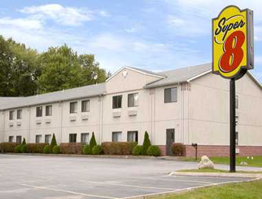 Super 8 by Wyndham Grove City à Mercer, PA