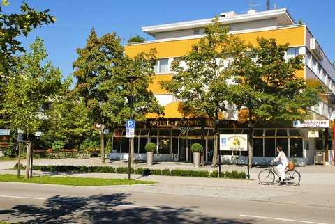 Hotel Pazific в Ottobrunn, DE