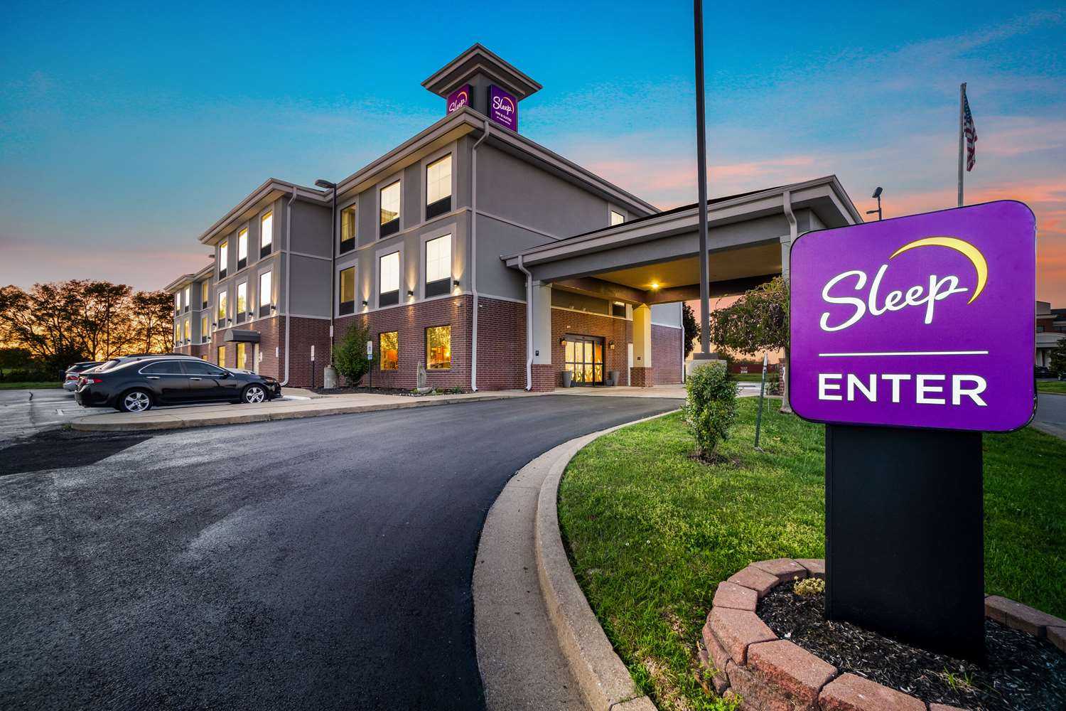 Sleep Inn and Suites Dyersburg I-155 в Dyersburg, TN
