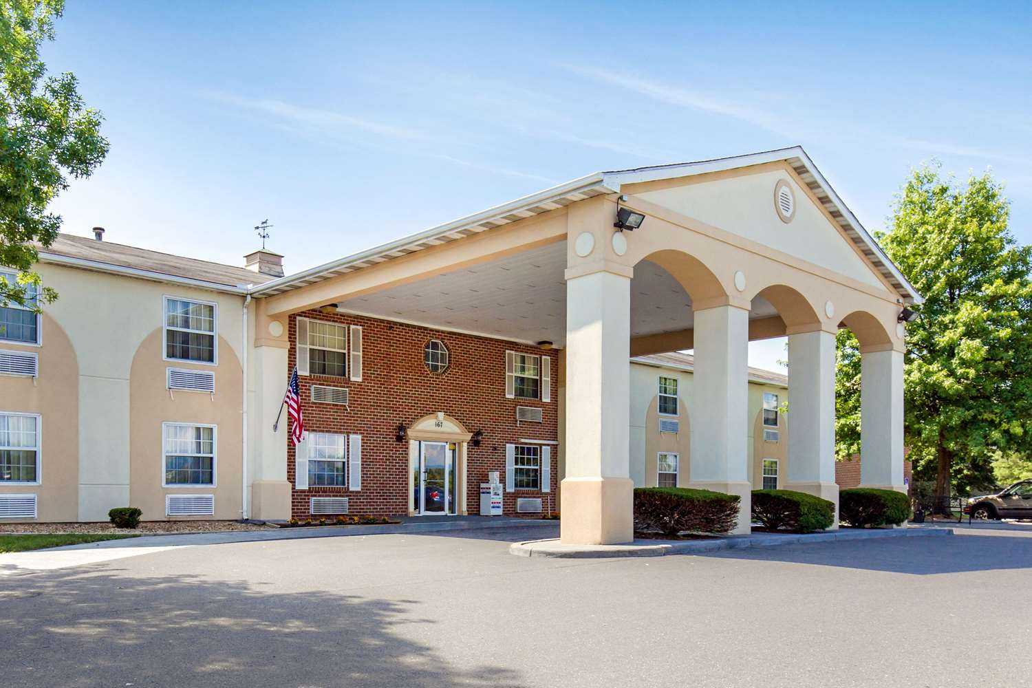 QualityInn Stephens City-Winchester South в Stephens City, VA