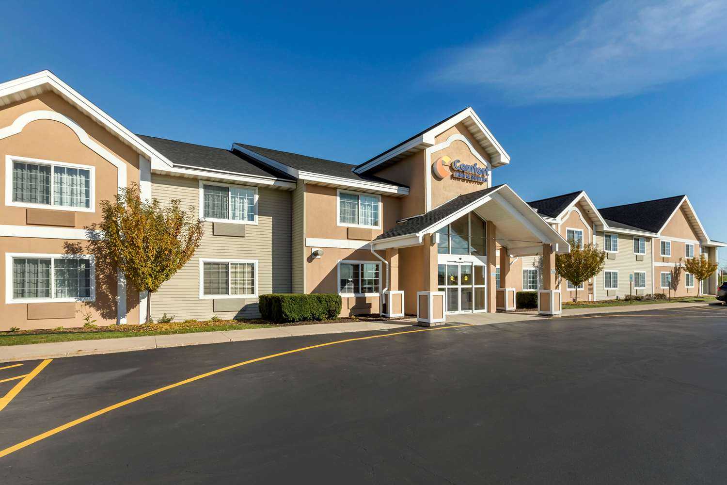 Comfort Inn and Suites Jackson - West Bend, Jackson, WI
