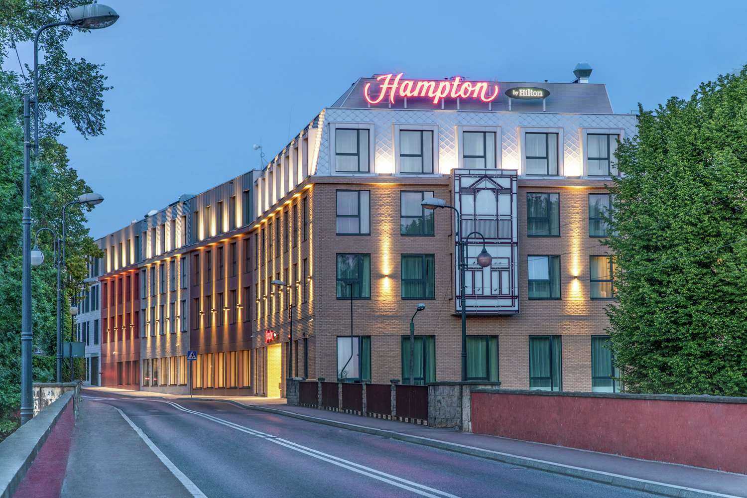 Oswiecim, PL 的 Hampton by Hilton Oswiecim