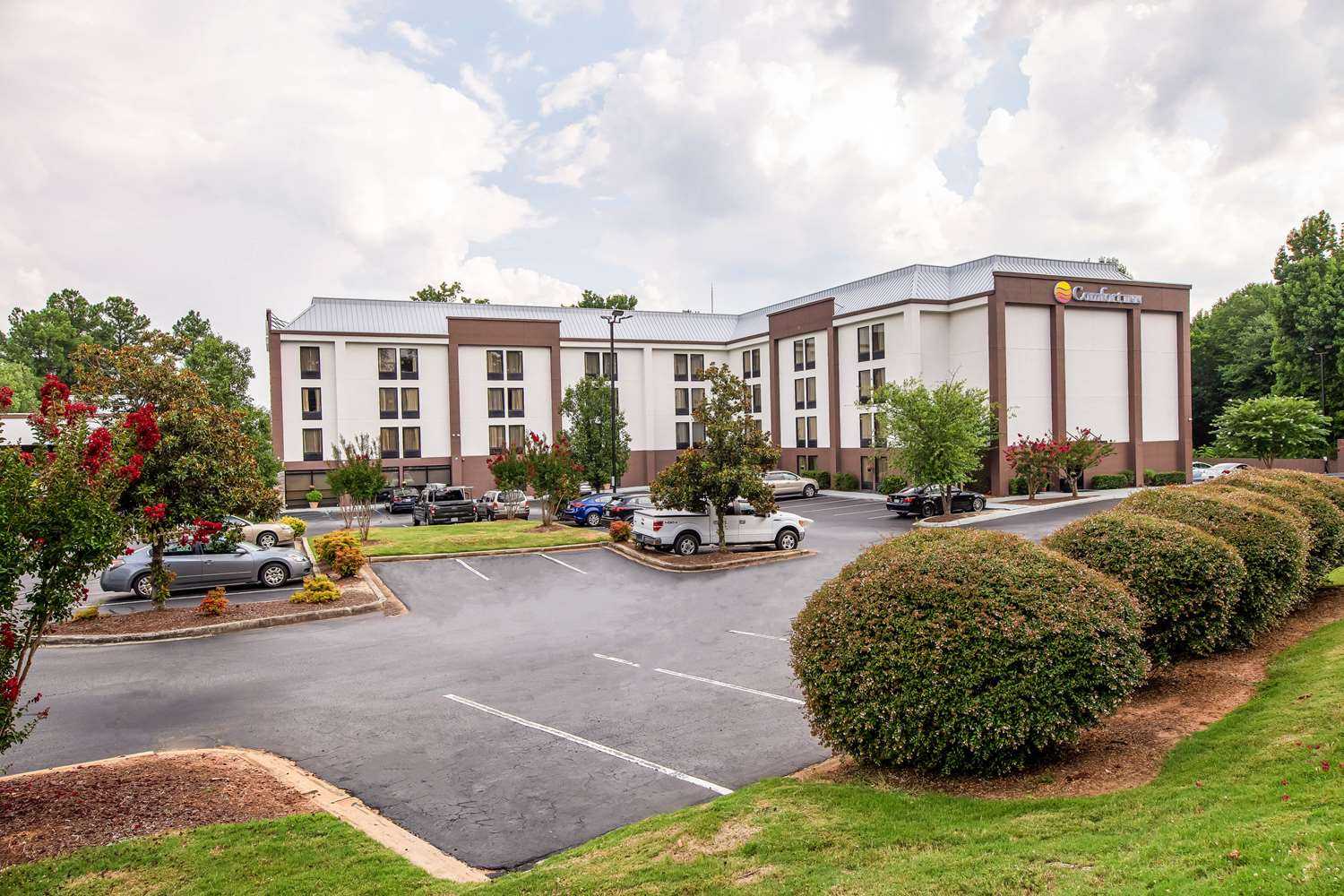 Comfort Inn Greenville - Haywood Mall в Greenville, SC
