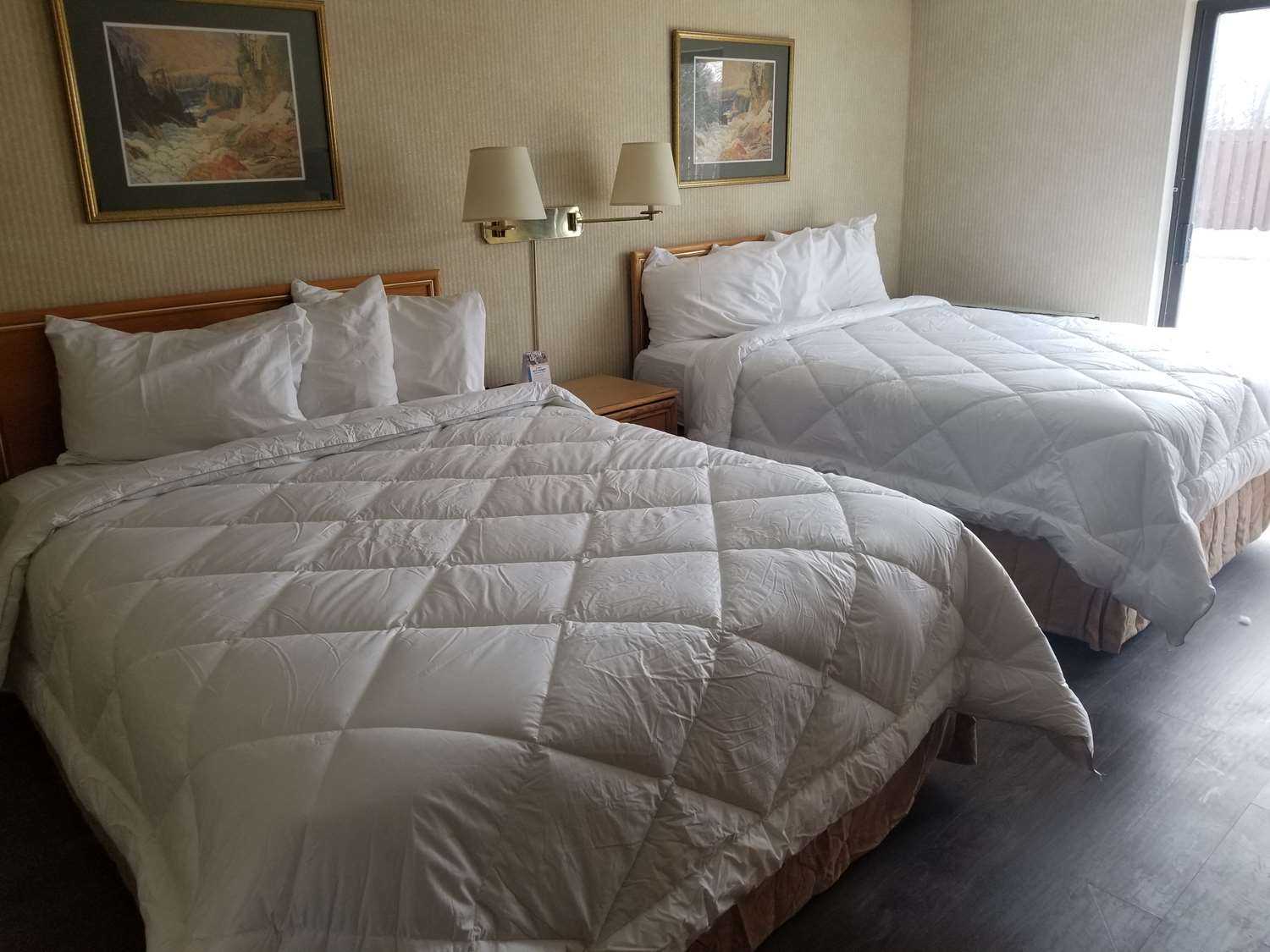 Travelodge by Wyndham Welland a Welland, ON