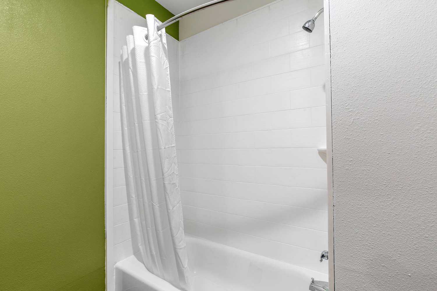 Sleep Inn and Suites Galveston Island в Galveston, TX