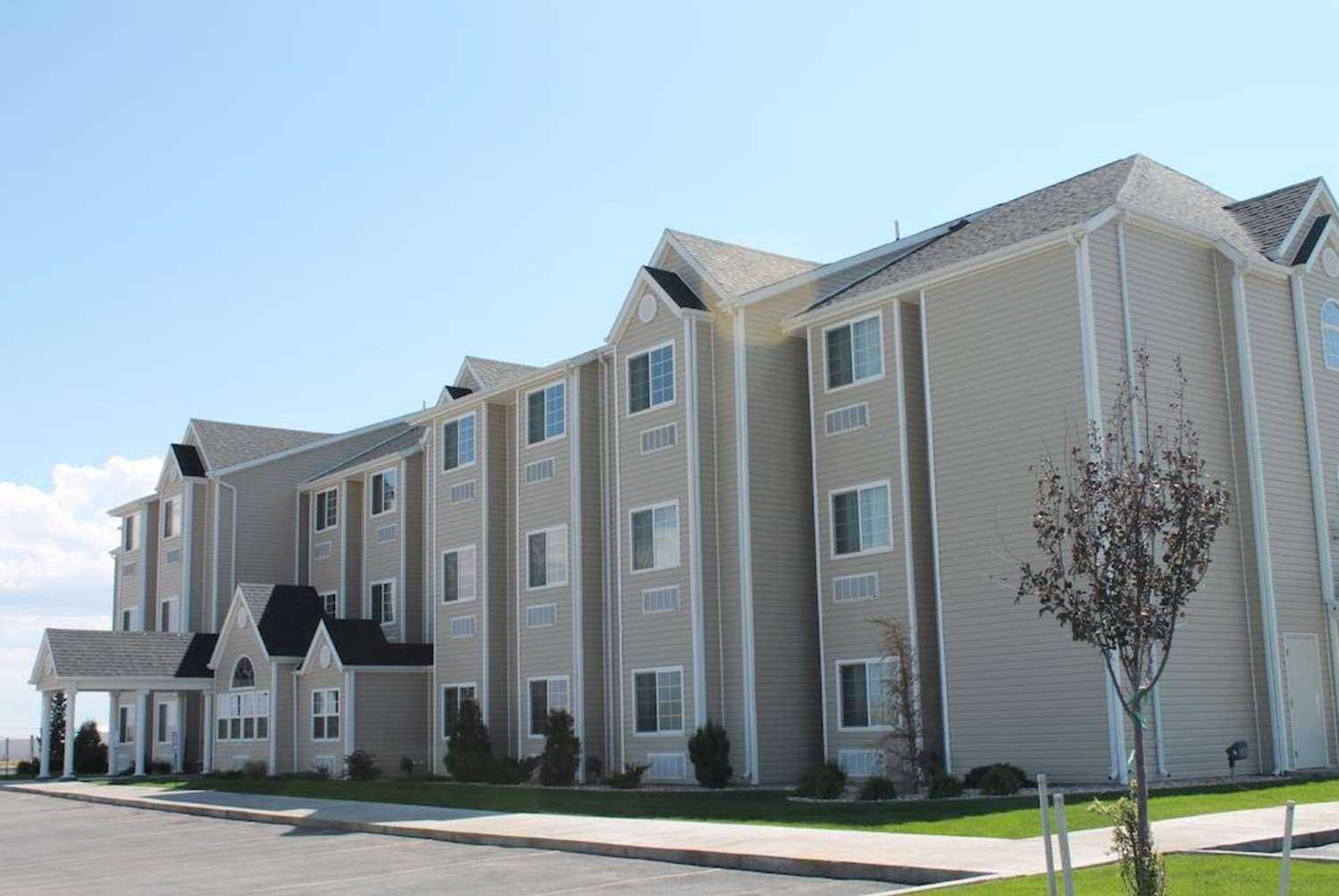 Rawlins, WY 的 Microtel Inn and Suites by Wyndham Rawlins