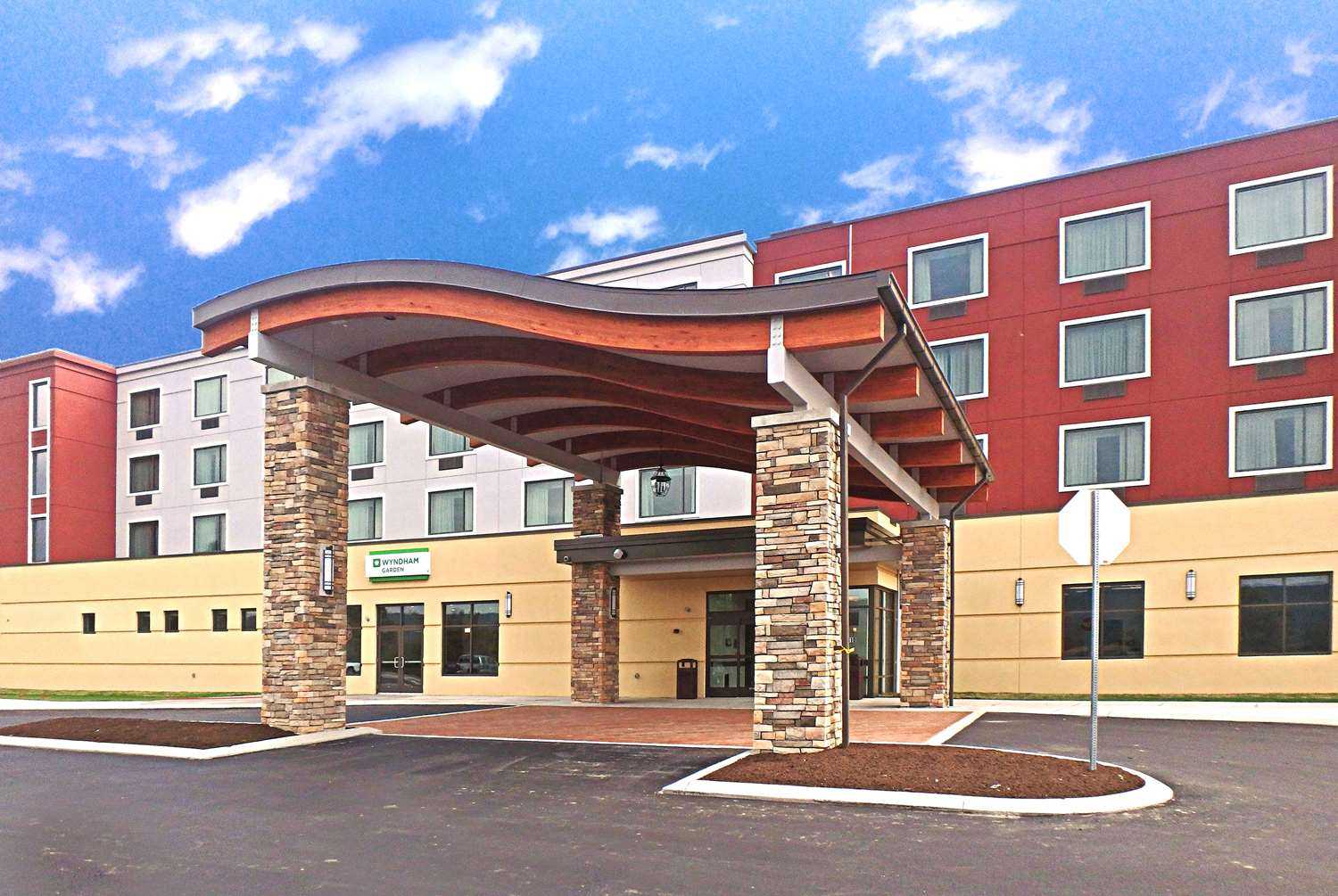 Wyndham Garden State College в Boalsburg, PA