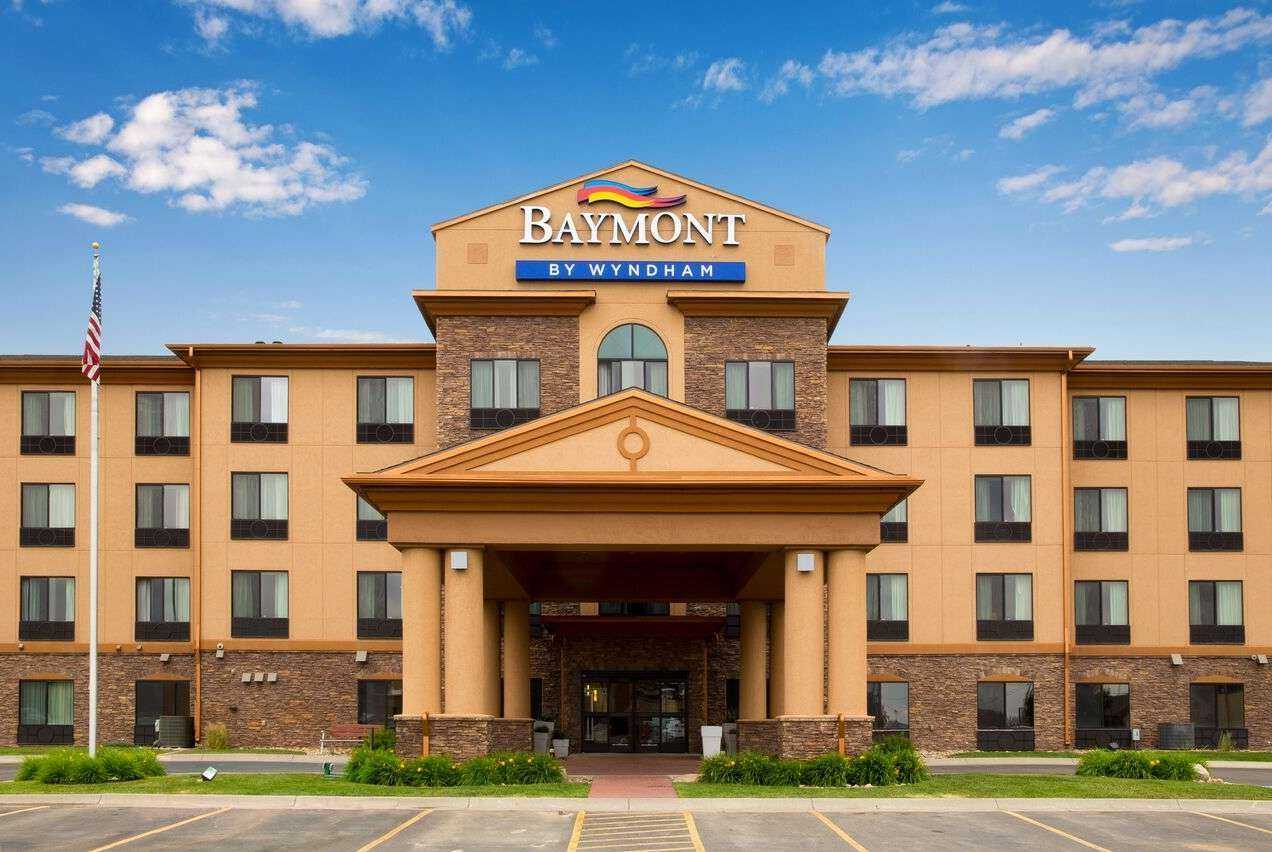Baymont Inn & Suites by Wyndham Sturgis в Sturgis, SD