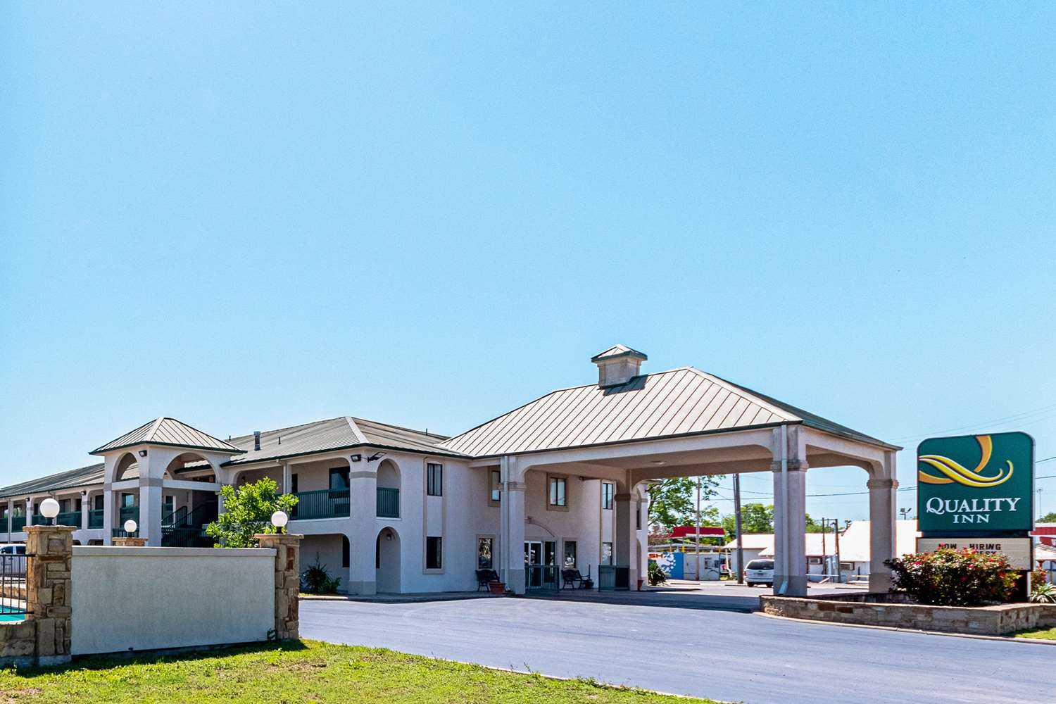 三条河, TX 的 Quality Inn