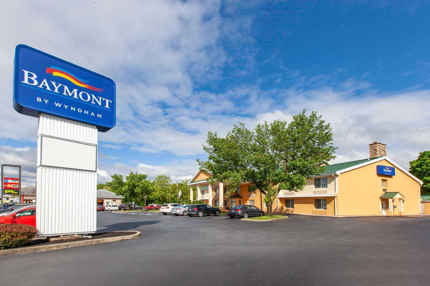 Baymont by Wyndham Harrisburg в Harrisburg, PA