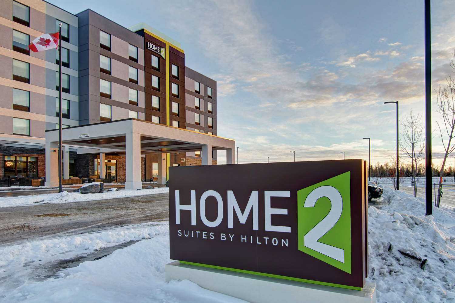 Home2 Suites by Hilton Edmonton South em Edmonton, AB