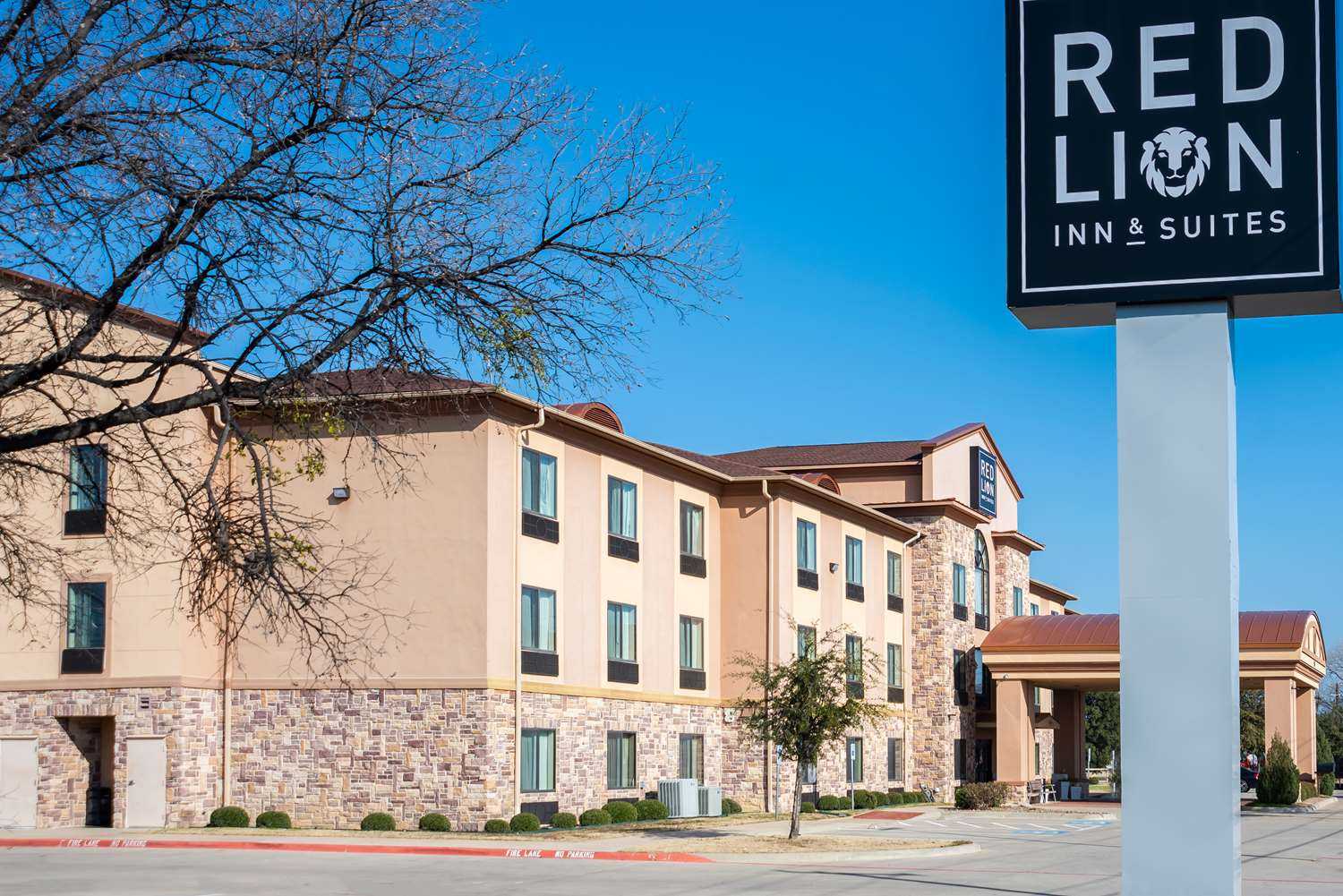Red Lion Inn & Suites Mineral Wells em Mineral Wells, TX