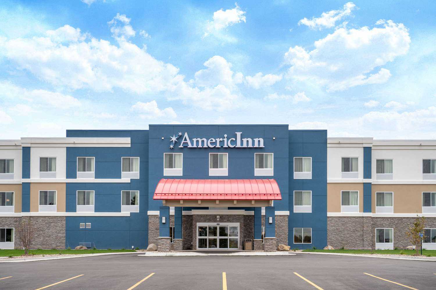 AmericInn by Wyndham Windom в Windom, MN