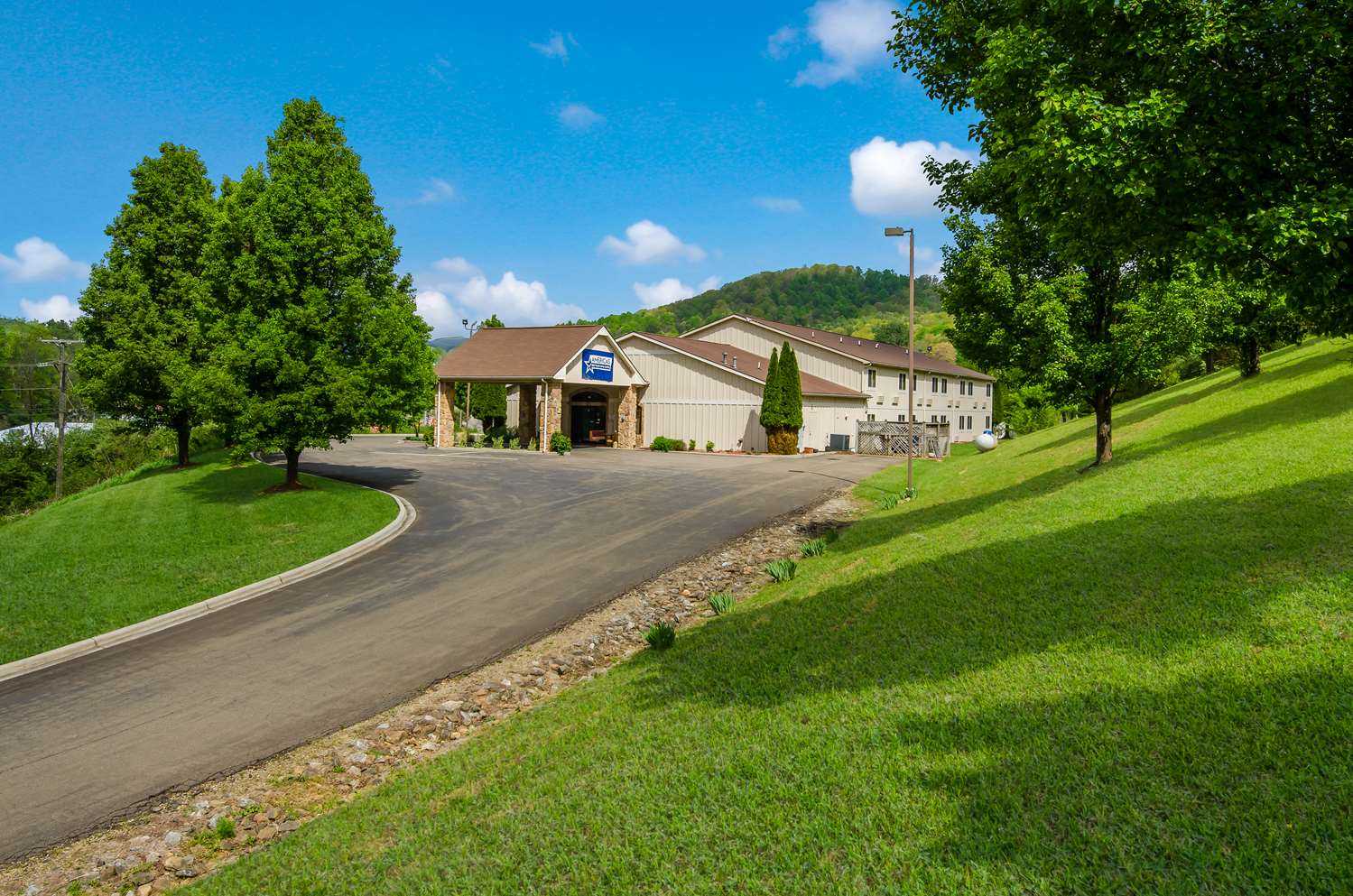 Independence, VA의 Americas Best Value Inn & Suites Independence VA