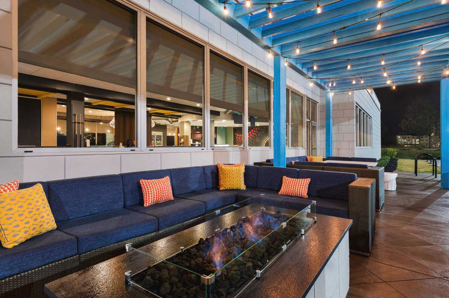 Tru by Hilton Greenville Woodruff Road в Greenville, SC