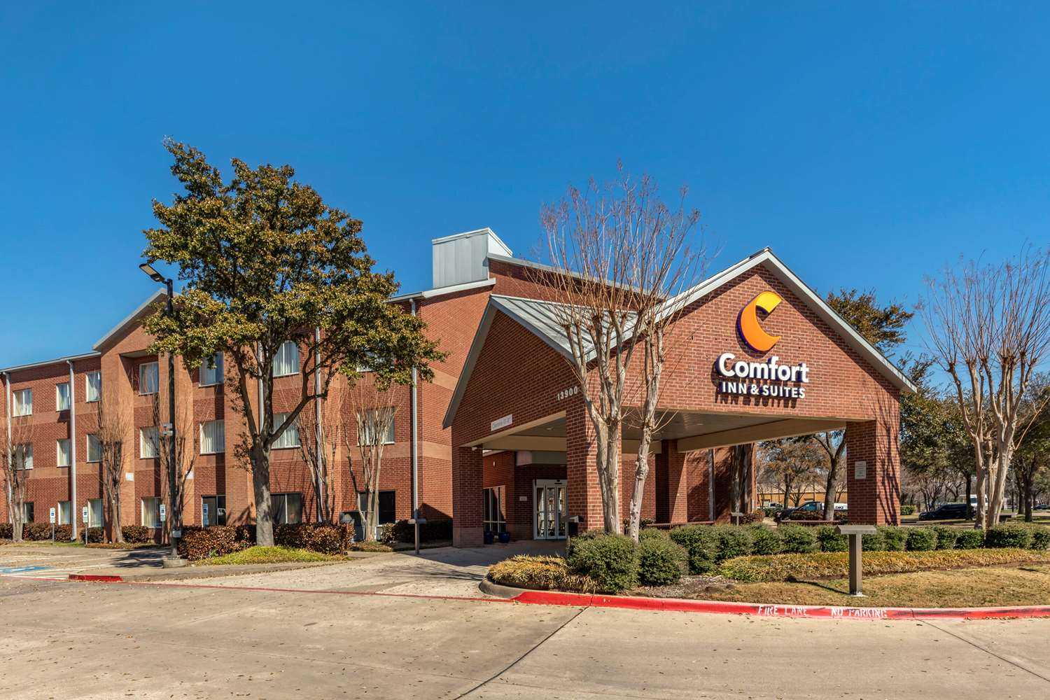 Comfort Inn and Suites Dallas-Addison a Dallas, TX