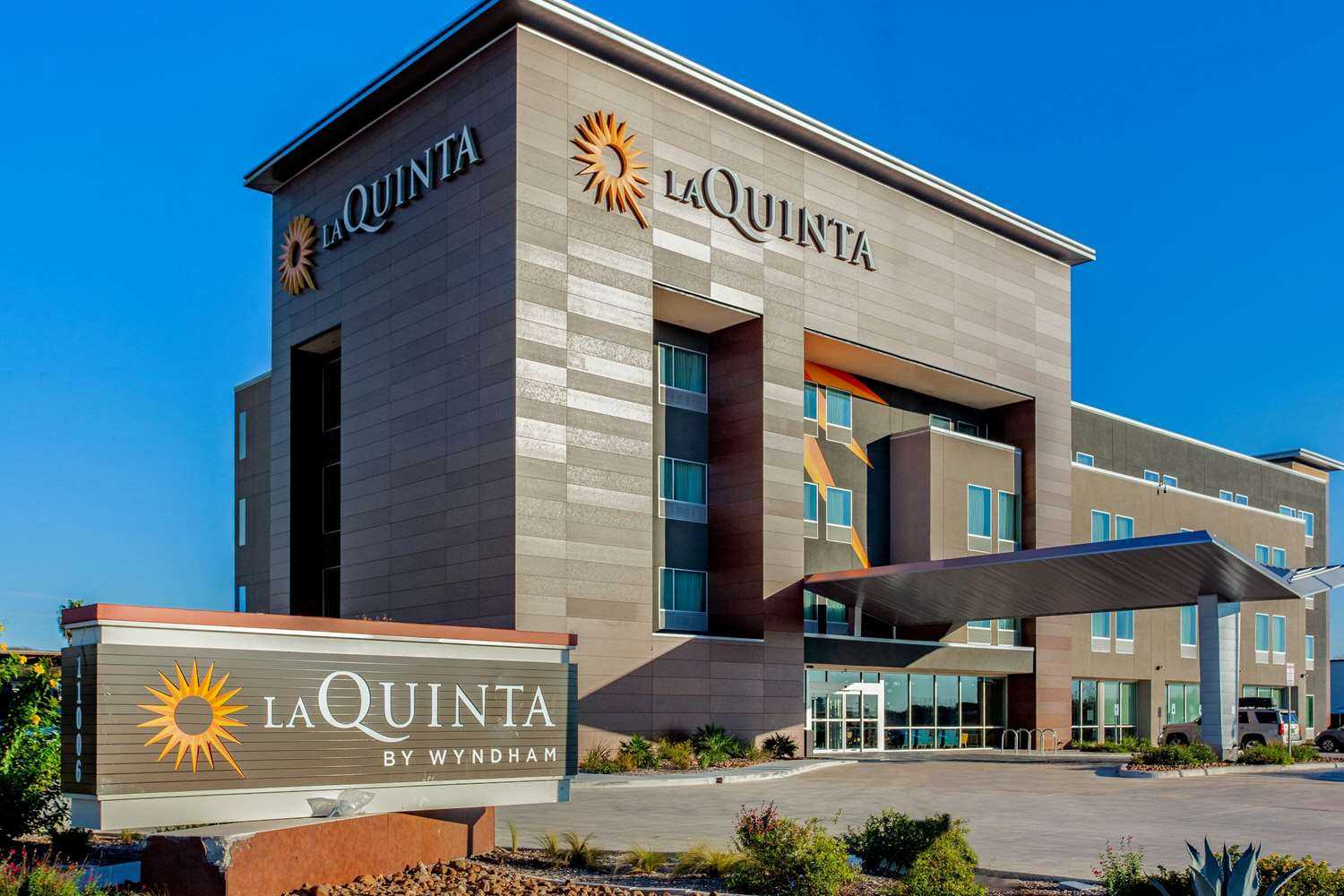 La Quinta Inn & Suites by Wyndham San Antonio Alamo City a San Antonio, TX