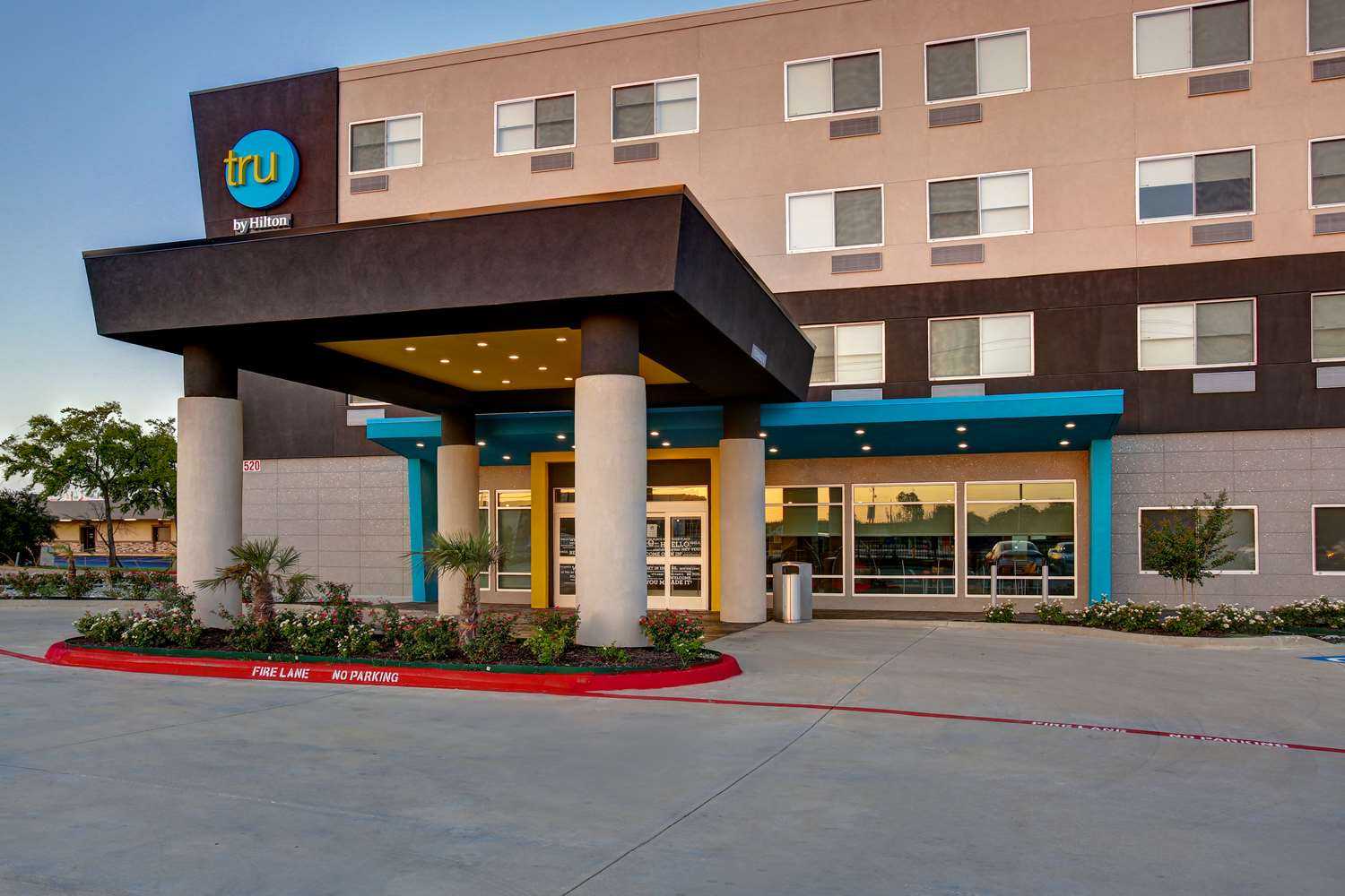 Grand Prairie, TX의 Tru by Hilton Grand Prairie