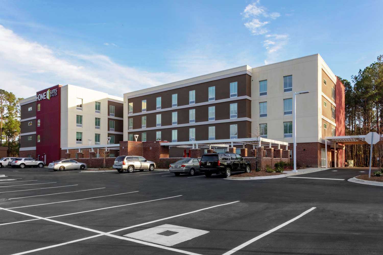 Home2 Suites by Hilton North Charleston University Blvd в North Charleston, SC