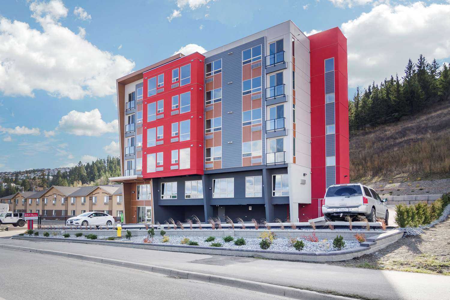 Kamloops, BC 的 The Hue Hotel Ascend Hotel Collection