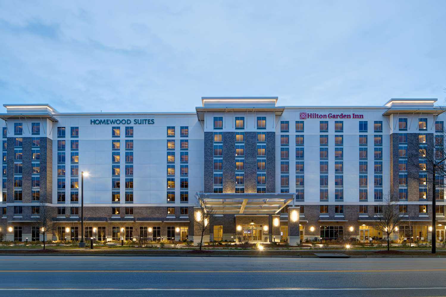 Homewood Suites by Hilton Summerville в Summerville, SC