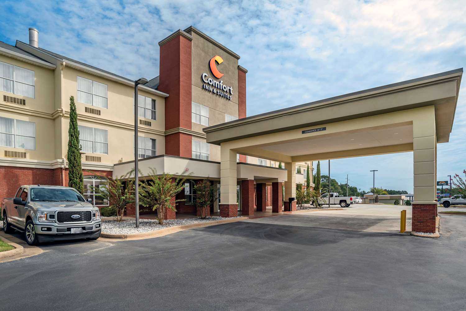Comfort Inn and Suites Millbrook-Pratville, Millbrook, AL
