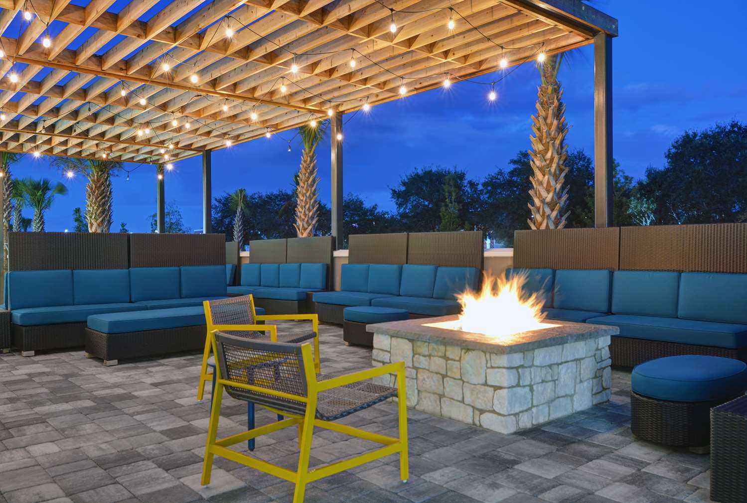 Melbourne, FL 的 Home2 Suites by Hilton Melbourne Viera