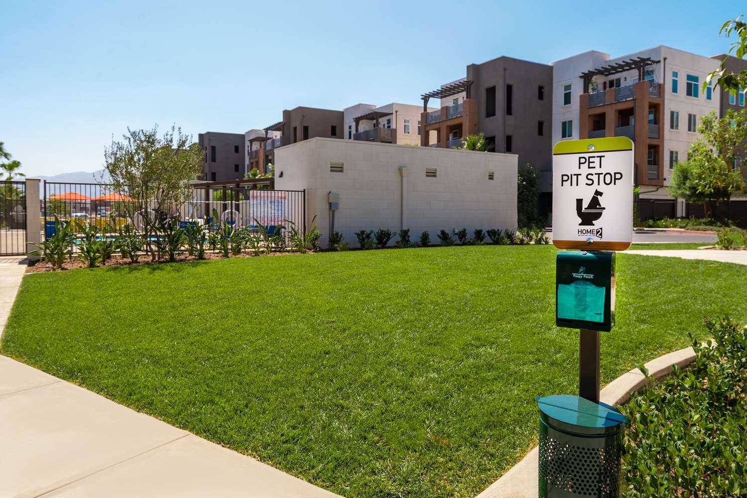 Home2 Suites by Hilton Corona в Corona, CA