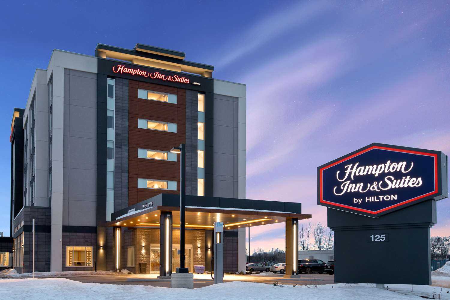 Hampton Inn & Suites Ottawa West, Nepean, ON