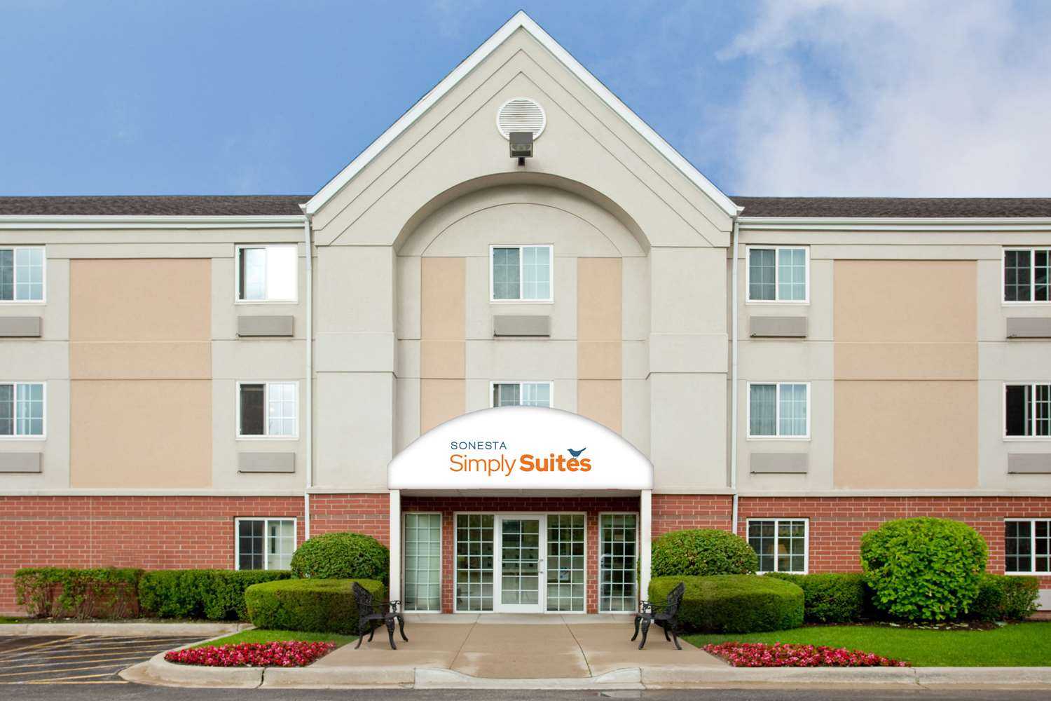 Sonesta Simply Suites Chicago Libertyville в Chicago, IL